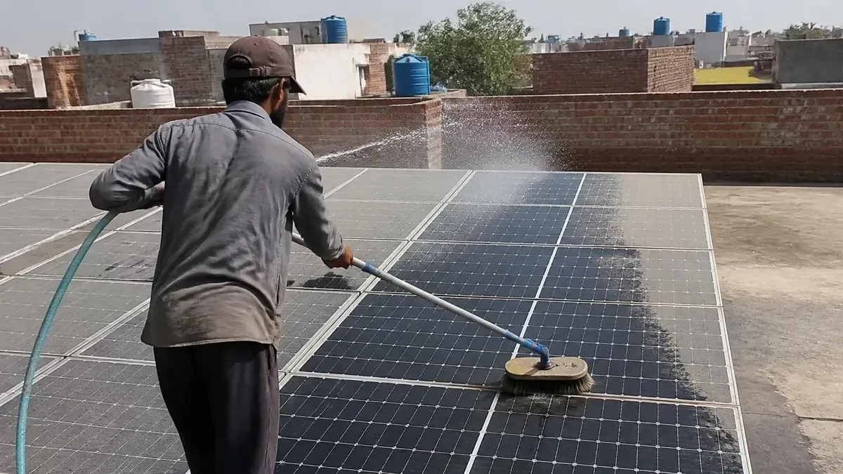 Solar Annual Maintenance Contract: What It Covers